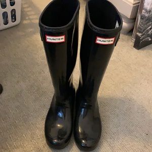 Black Tall Hunter Boots